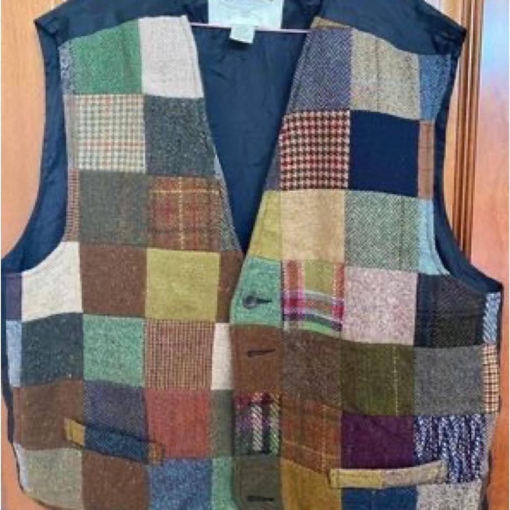 Orvis Patch Tartan Vest 
 Mens Size X-Large Like New